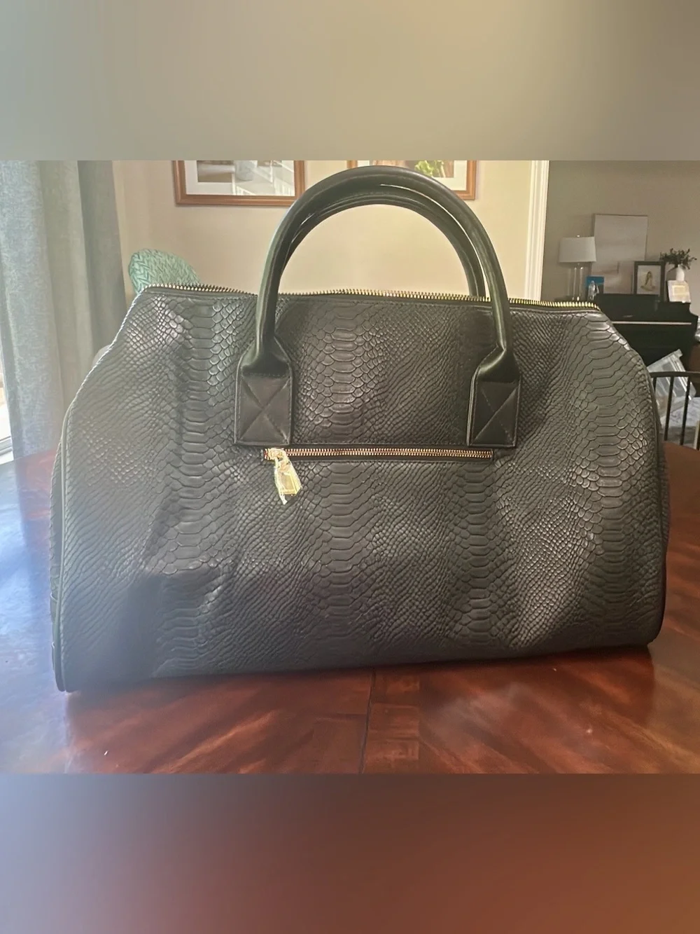 tots and carry premium black